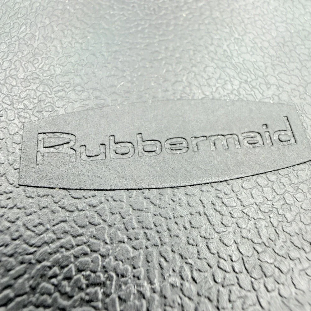Rubbermaid vintage insulated